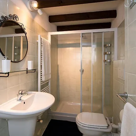Casa Del 3*